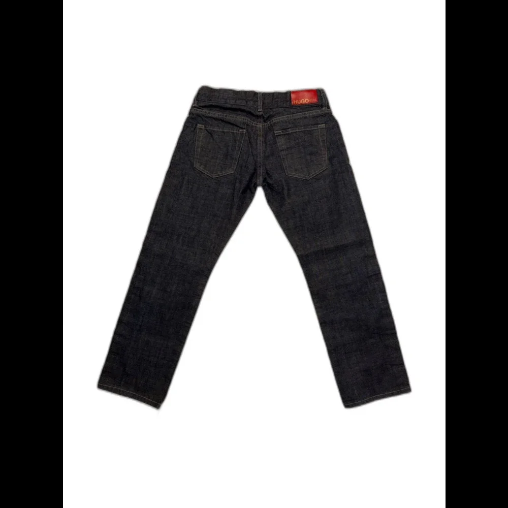 HUGO BOSS RED LABEL Men's Dark Wash Indigo Straight-Leg Jeans Slim Size 27/34